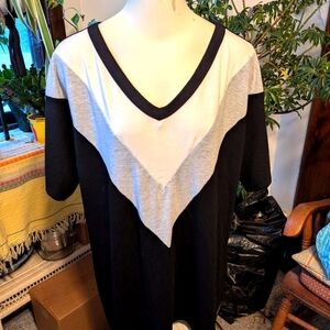 Zenana Chic V-Neck Color Block Top Sz 2x